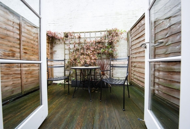 patio-serviced-studio-bloomsbury-london-3-1168x779.jpg
